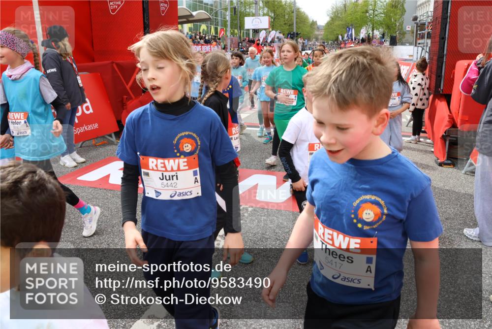25.04.2026 - Das Zehntel Strokosch-Dieckow http://msf.ph/oto/9583490 25.04.2026 10:58:26 Ziel 5013, 5047, 5333, 5338, 5417, 5442, 5522, 5528, 5540, 5546, 5619, 5818, 6120, 6134, 6138, 6622, 6639, 6728, 6877, 6901, 7070, 7134, 7374, 7377, 7396, 7427, 7506, 7682, 7798, 7958, 5013, 5047, 5333, 5338, 5417, 5442, 5522, 5528, 5540, 5546, 5619, 5818, 6120, 6134, 6138, 6622, 6639, 6728, 6877, 6901, 7070, 7134, 7374, 7377, 7396, 7427, 7506, 7682, 7798, 7958 meine-sportfotos.de