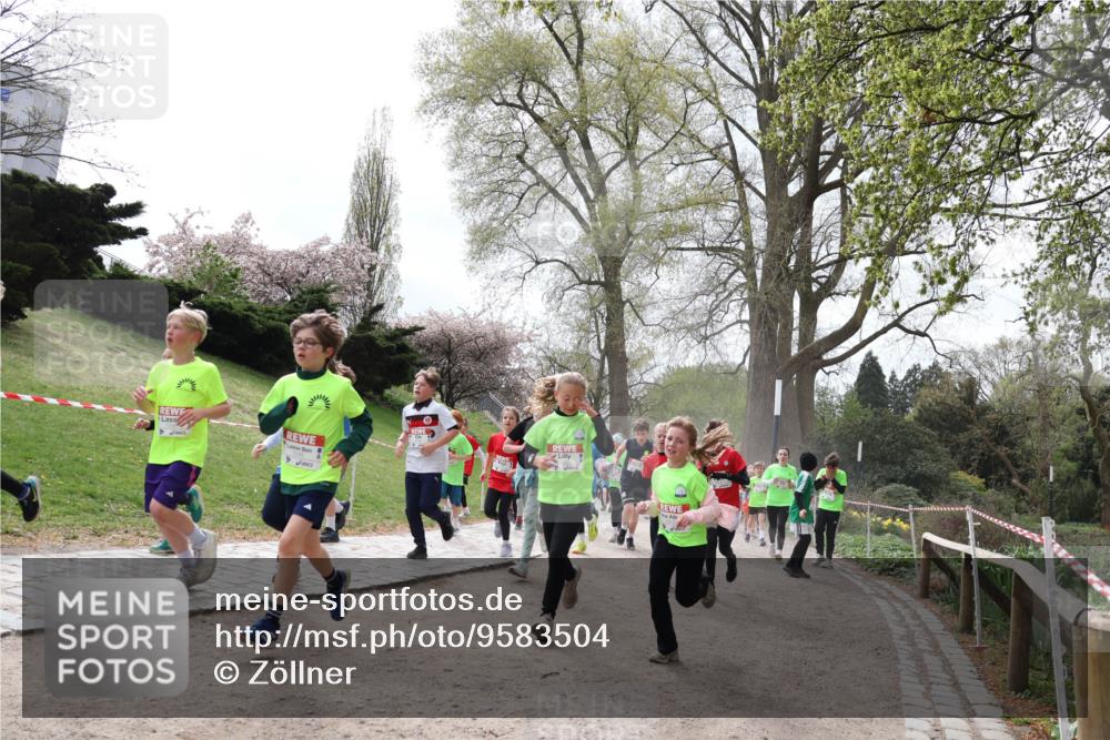 25.04.2026 - Das Zehntel Zöllner http://msf.ph/oto/9583504 25.04.2026 10:40:56 Laufen  meine-sportfotos.de