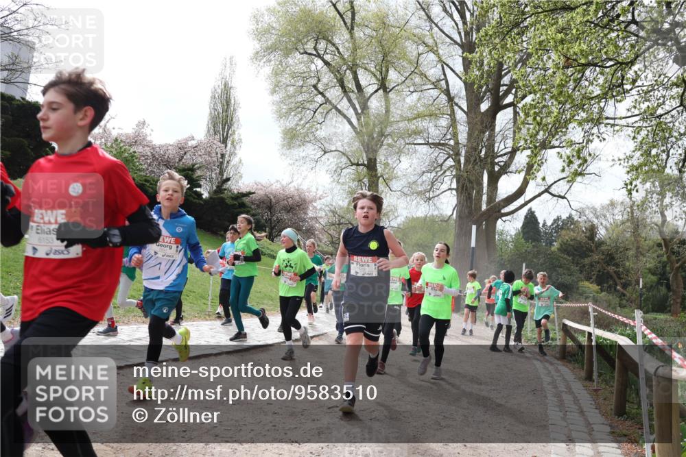 25.04.2026 - Das Zehntel Zöllner http://msf.ph/oto/9583510 25.04.2026 10:40:58 Laufen 6153 meine-sportfotos.de