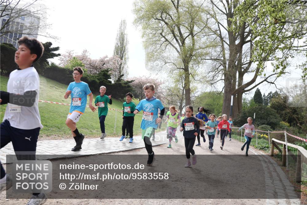 25.04.2026 - Das Zehntel Zöllner http://msf.ph/oto/9583558 25.04.2026 10:41:18 Laufen 10 meine-sportfotos.de