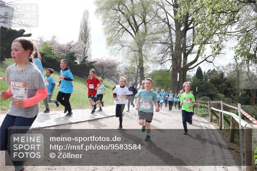 25.04.2026 - Das Zehntel Zöllner http://msf.ph/oto/9583584 25.04.2026 10:41:28 Laufen 8247 meine-sportfotos.de