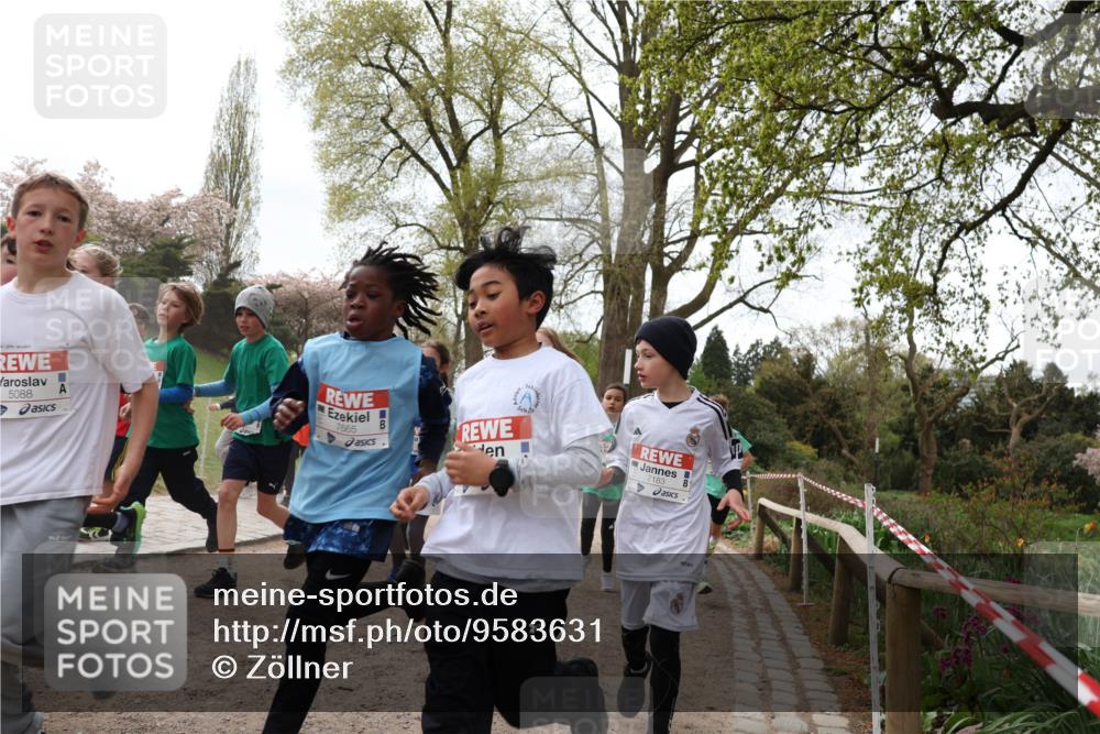 25.04.2026 - Das Zehntel Zöllner http://msf.ph/oto/9583631 25.04.2026 10:41:47 Laufen 5088, 7665, 7183 meine-sportfotos.de
