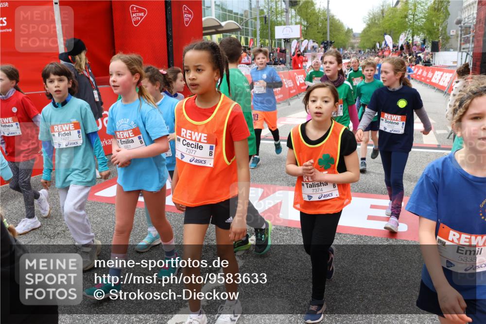 25.04.2026 - Das Zehntel Strokosch-Dieckow http://msf.ph/oto/9583633 25.04.2026 10:58:30 Ziel 5338, 5430, 5522, 5528, 5540, 5545, 5546, 5547, 5815, 5837, 6120, 6138, 6328, 6335, 6622, 6639, 6728, 6877, 6901, 7070, 7374, 7377, 7427, 7506, 7682, 7772, 7798, 7867, 7958, 8029, 5338, 5430, 5522, 5528, 5540, 5545, 5546, 5547, 5815, 5837, 6120, 6138, 6328, 6335, 6622, 6639, 6728, 6877, 6901, 7070, 7374, 7377, 7427, 7506, 7682, 7772, 7798, 7867, 7958, 8029 meine-sportfotos.de