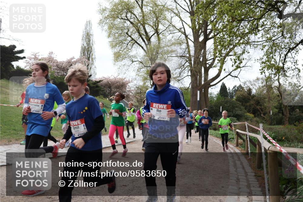25.04.2026 - Das Zehntel Zöllner http://msf.ph/oto/9583650 25.04.2026 10:41:55 Laufen 8360, 5449, 5426 meine-sportfotos.de