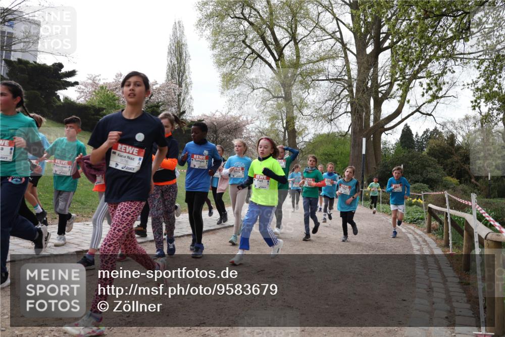 25.04.2026 - Das Zehntel Zöllner http://msf.ph/oto/9583679 25.04.2026 10:42:07 Laufen 5676 meine-sportfotos.de