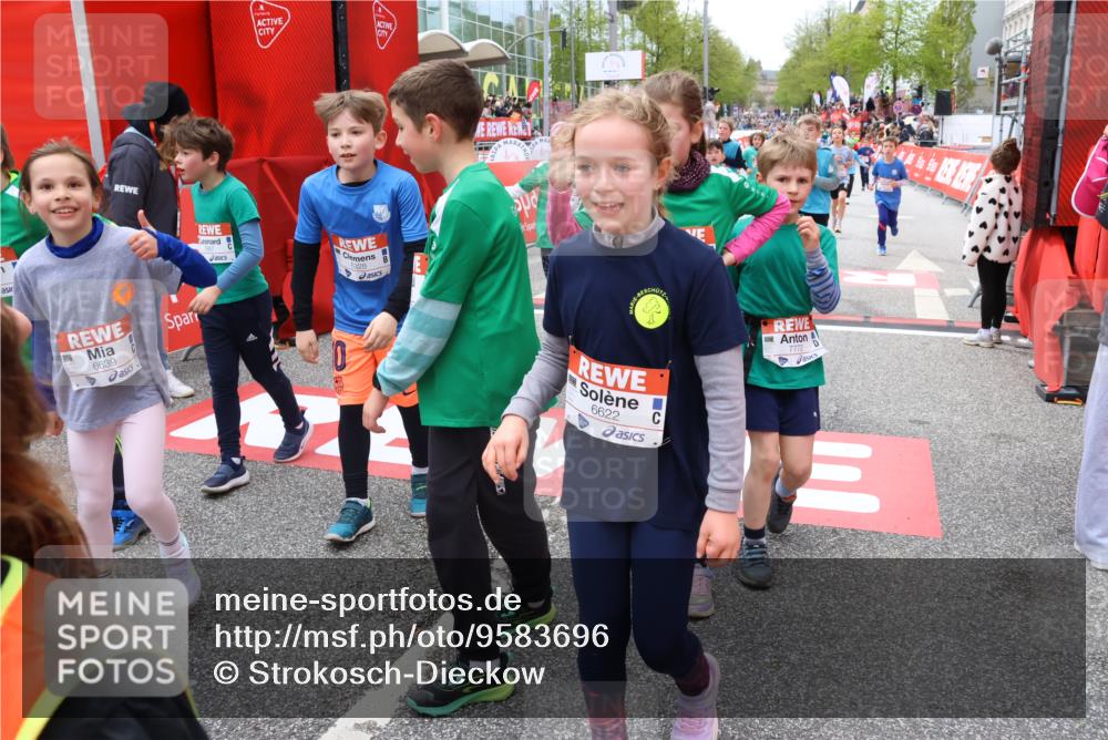 25.04.2026 - Das Zehntel Strokosch-Dieckow http://msf.ph/oto/9583696 25.04.2026 10:58:31 Ziel 5338, 5430, 5522, 5540, 5545, 5546, 5547, 5806, 5815, 5832, 5837, 6138, 6328, 6335, 6338, 6418, 6622, 6625, 6639, 6728, 6877, 6901, 7070, 7374, 7377, 7427, 7682, 7772, 7798, 7867, 8029, 5338, 5430, 5522, 5540, 5545, 5546, 5547, 5806, 5815, 5832, 5837, 6138, 6328, 6335, 6338, 6418, 6622, 6625, 6639, 6728, 6877, 6901, 7070, 7374, 7377, 7427, 7682, 7772, 7798, 7867, 8029 meine-sportfotos.de