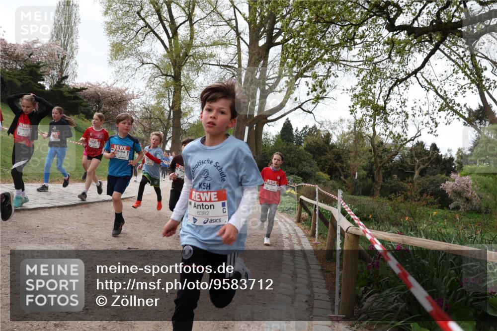 25.04.2026 - Das Zehntel Zöllner http://msf.ph/oto/9583712 25.04.2026 10:42:21 Laufen 6382 meine-sportfotos.de