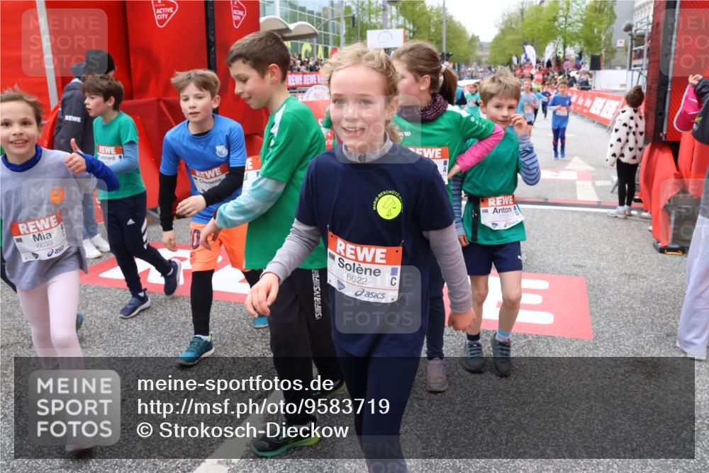 25.04.2026 - Das Zehntel Strokosch-Dieckow http://msf.ph/oto/9583719 25.04.2026 10:58:32 Ziel 5338, 5430, 5522, 5540, 5545, 5546, 5547, 5806, 5815, 5832, 5837, 6328, 6335, 6338, 6418, 6622, 6625, 6639, 6728, 6904, 7772, 7798, 7867, 8029, 5338, 5430, 5522, 5540, 5545, 5546, 5547, 5806, 5815, 5832, 5837, 6328, 6335, 6338, 6418, 6622, 6625, 6639, 6728, 6904, 7772, 7798, 7867, 8029 meine-sportfotos.de