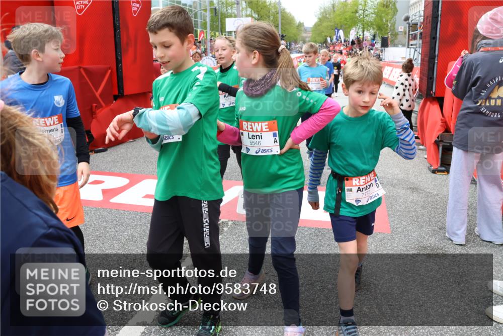 25.04.2026 - Das Zehntel Strokosch-Dieckow http://msf.ph/oto/9583748 25.04.2026 10:58:32 Ziel 5338, 5430, 5522, 5540, 5545, 5546, 5547, 5806, 5815, 5832, 5837, 6328, 6335, 6338, 6418, 6622, 6625, 6639, 6728, 6904, 7772, 7798, 7867, 8029, 5338, 5430, 5522, 5540, 5545, 5546, 5547, 5806, 5815, 5832, 5837, 6328, 6335, 6338, 6418, 6622, 6625, 6639, 6728, 6904, 7772, 7798, 7867, 8029 meine-sportfotos.de