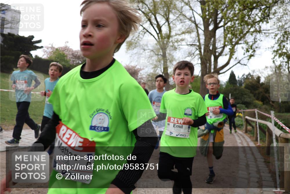 25.04.2026 - Das Zehntel Zöllner http://msf.ph/oto/9583751 25.04.2026 10:42:38 Laufen 50, 5255 meine-sportfotos.de
