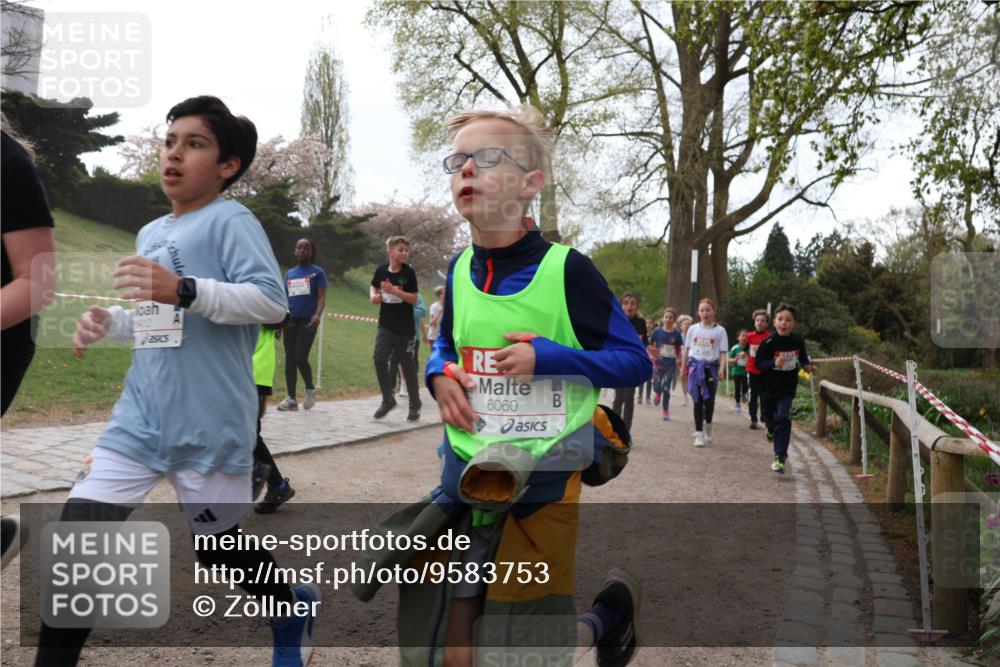25.04.2026 - Das Zehntel Zöllner http://msf.ph/oto/9583753 25.04.2026 10:42:39 Laufen 6472, 6060 meine-sportfotos.de