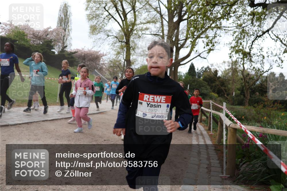 25.04.2026 - Das Zehntel Zöllner http://msf.ph/oto/9583756 25.04.2026 10:42:40 Laufen 6972 meine-sportfotos.de
