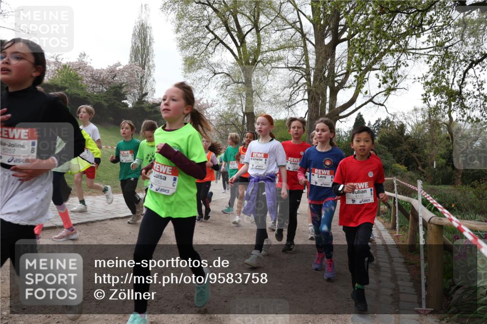 25.04.2026 - Das Zehntel Zöllner http://msf.ph/oto/9583758 25.04.2026 10:42:41 Laufen 6257, 5252, 6133 meine-sportfotos.de