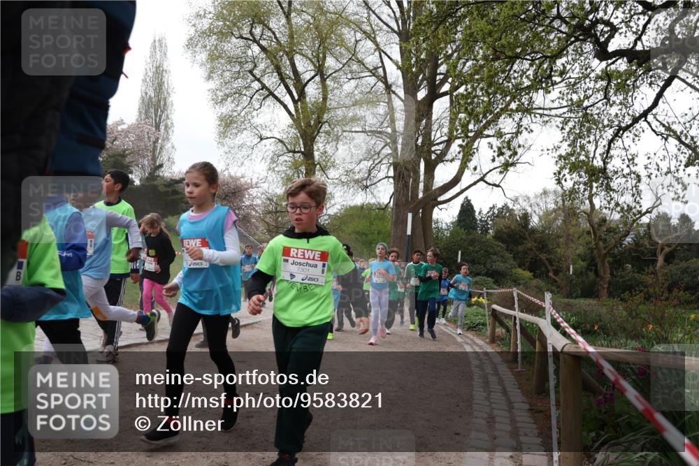25.04.2026 - Das Zehntel Zöllner http://msf.ph/oto/9583821 25.04.2026 10:43:14 Laufen 7301 meine-sportfotos.de