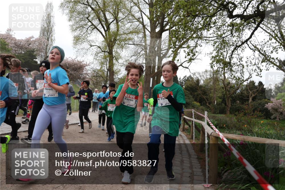 25.04.2026 - Das Zehntel Zöllner http://msf.ph/oto/9583827 25.04.2026 10:43:16 Laufen 6882, 7886, 7915 meine-sportfotos.de