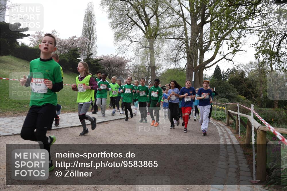 25.04.2026 - Das Zehntel Zöllner http://msf.ph/oto/9583865 25.04.2026 10:43:34 Laufen 5857 meine-sportfotos.de
