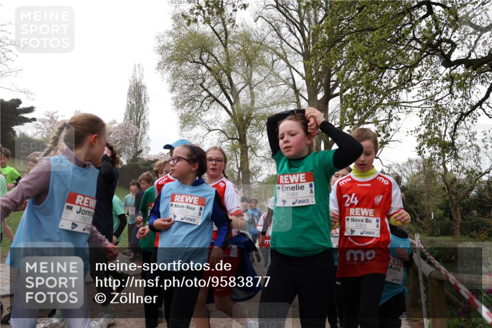 25.04.2026 - Das Zehntel Zöllner http://msf.ph/oto/9583877 25.04.2026 10:43:40 Laufen 7677, 30, 7673, 7983, 24, 5323, 5660 meine-sportfotos.de