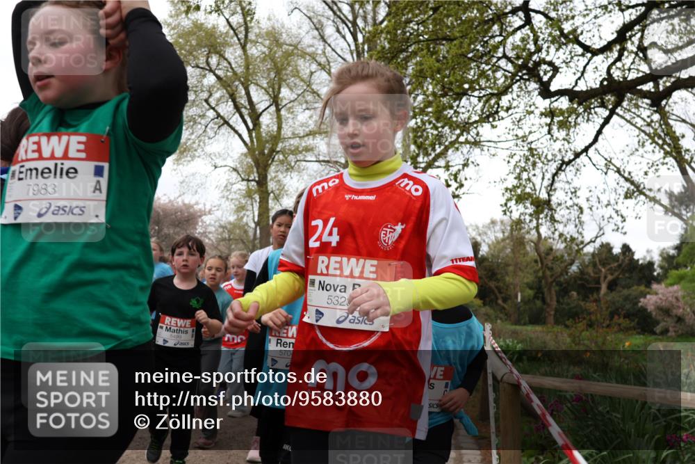 25.04.2026 - Das Zehntel Zöllner http://msf.ph/oto/9583880 25.04.2026 10:43:40 Laufen 7983, 5499, 24, 532, 570, 11 meine-sportfotos.de