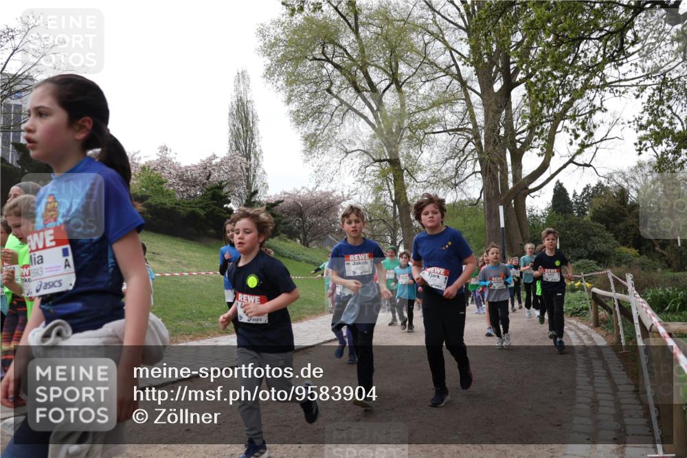 25.04.2026 - Das Zehntel Zöllner http://msf.ph/oto/9583904 25.04.2026 10:43:50 Laufen 593 meine-sportfotos.de
