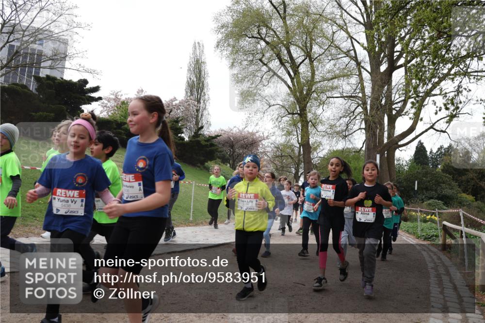 25.04.2026 - Das Zehntel Zöllner http://msf.ph/oto/9583951 25.04.2026 10:44:12 Laufen 5438, 36 meine-sportfotos.de