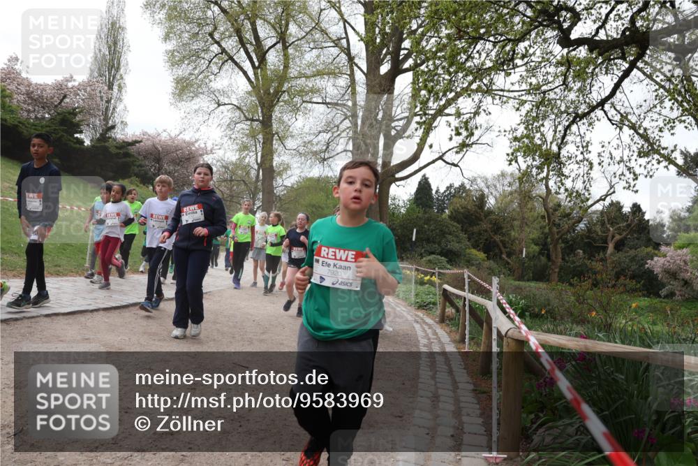 25.04.2026 - Das Zehntel Zöllner http://msf.ph/oto/9583969 25.04.2026 10:44:19 Laufen 7920 meine-sportfotos.de
