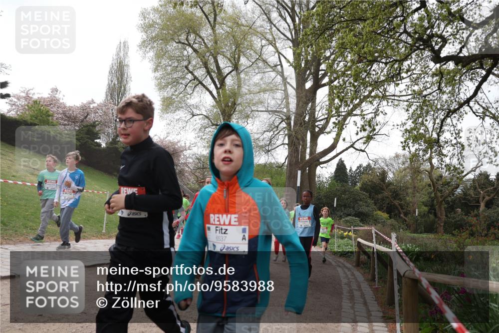 25.04.2026 - Das Zehntel Zöllner http://msf.ph/oto/9583988 25.04.2026 10:44:29 Laufen 6537 meine-sportfotos.de