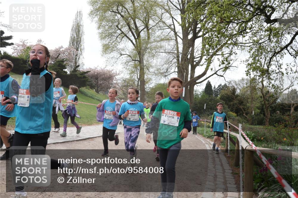 25.04.2026 - Das Zehntel Zöllner http://msf.ph/oto/9584008 25.04.2026 10:44:39 Laufen 7804 meine-sportfotos.de