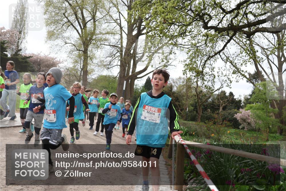 25.04.2026 - Das Zehntel Zöllner http://msf.ph/oto/9584011 25.04.2026 10:44:42 Laufen 10, 5724, 14 meine-sportfotos.de