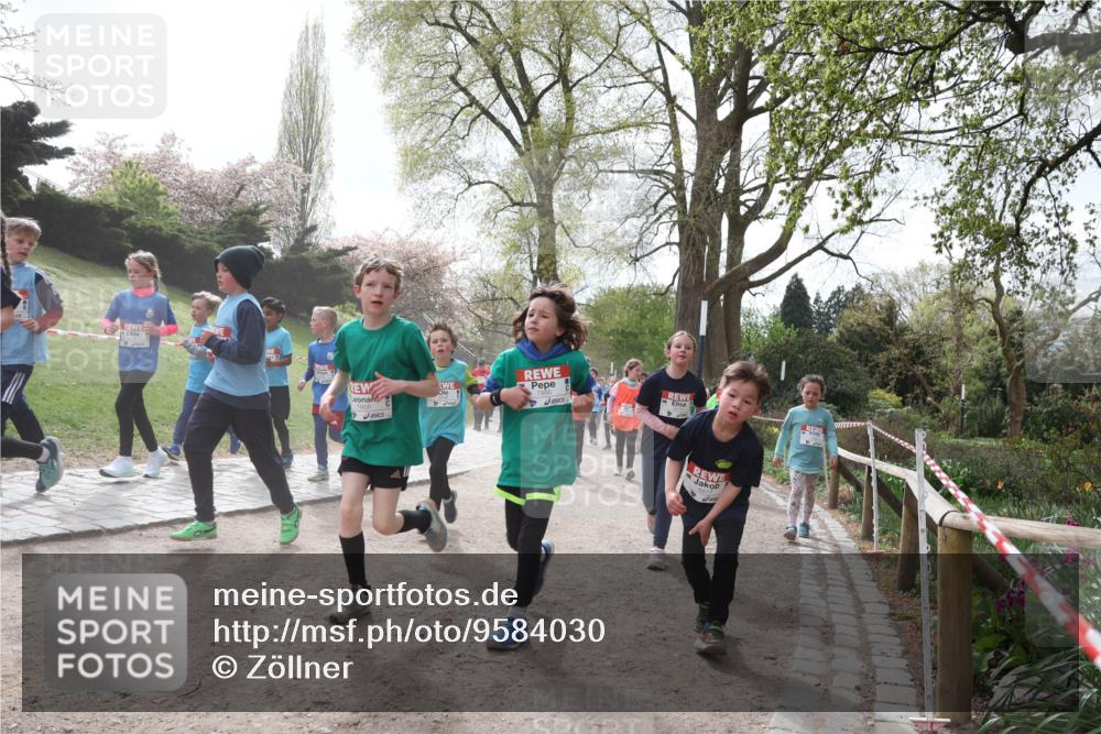 25.04.2026 - Das Zehntel Zöllner http://msf.ph/oto/9584030 25.04.2026 10:44:50 Laufen 7868 meine-sportfotos.de