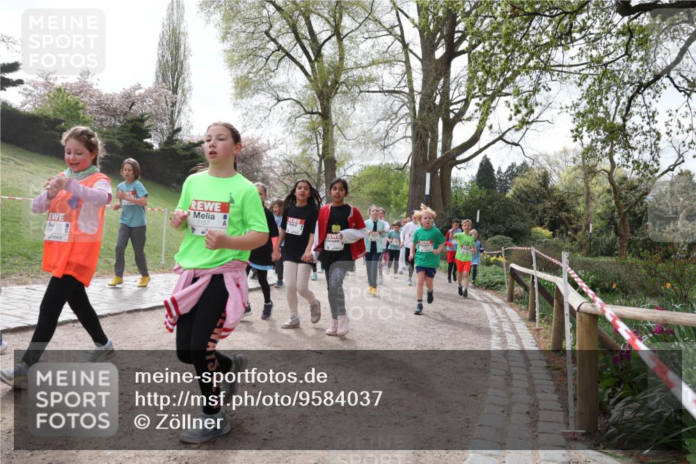 25.04.2026 - Das Zehntel Zöllner http://msf.ph/oto/9584037 25.04.2026 10:44:55 Laufen 7157 meine-sportfotos.de