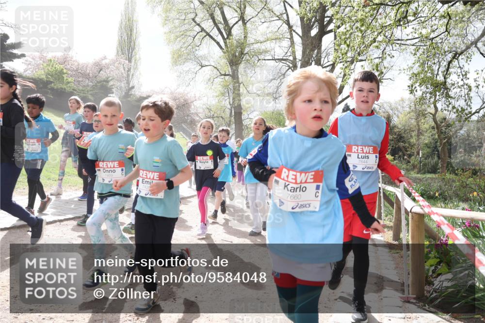 25.04.2026 - Das Zehntel Zöllner http://msf.ph/oto/9584048 25.04.2026 10:45:01 Laufen 7469, 7420, 7660, 7644 meine-sportfotos.de