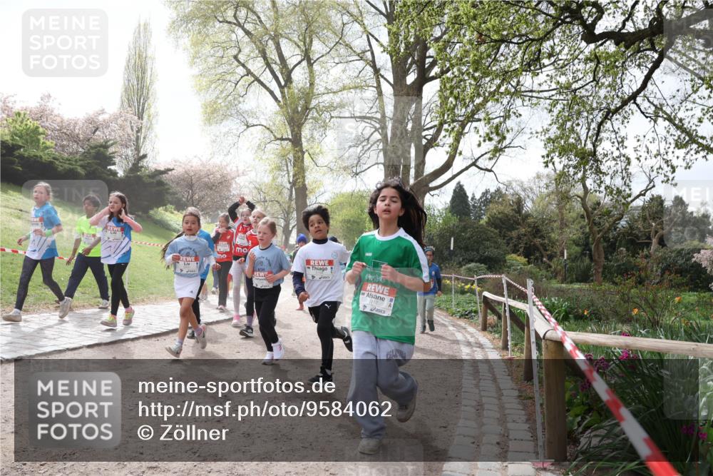 25.04.2026 - Das Zehntel Zöllner http://msf.ph/oto/9584062 25.04.2026 10:45:10 Laufen 5917 meine-sportfotos.de