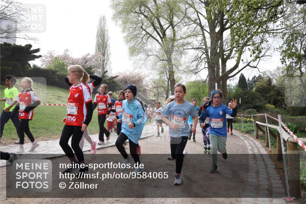 25.04.2026 - Das Zehntel Zöllner http://msf.ph/oto/9584065 25.04.2026 10:45:12 Laufen 17, 6387 meine-sportfotos.de