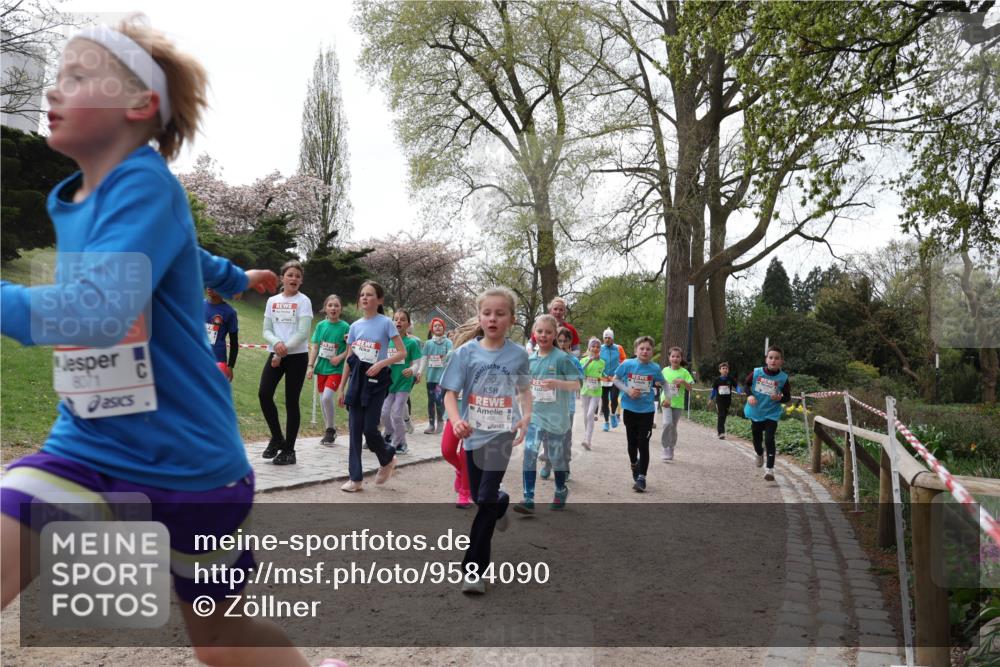 25.04.2026 - Das Zehntel Zöllner http://msf.ph/oto/9584090 25.04.2026 10:45:21 Laufen 8071, 30 meine-sportfotos.de