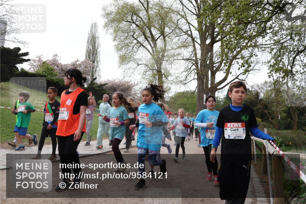 25.04.2026 - Das Zehntel Zöllner http://msf.ph/oto/9584121 25.04.2026 10:45:32 Laufen 7404, 20, 5, 5475 meine-sportfotos.de