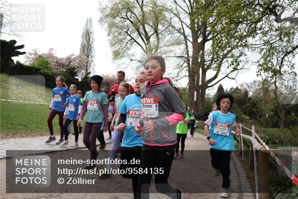 25.04.2026 - Das Zehntel Zöllner http://msf.ph/oto/9584135 25.04.2026 10:45:38 Laufen 6885, 686, 5662 meine-sportfotos.de