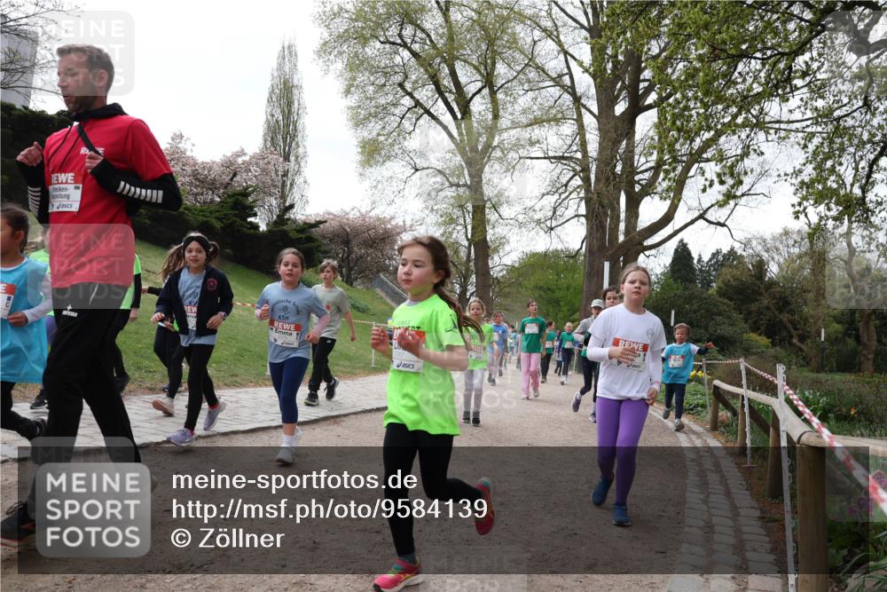 25.04.2026 - Das Zehntel Zöllner http://msf.ph/oto/9584139 25.04.2026 10:45:39 Laufen 7057 meine-sportfotos.de
