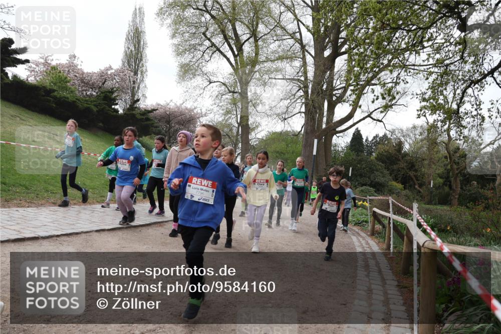 25.04.2026 - Das Zehntel Zöllner http://msf.ph/oto/9584160 25.04.2026 10:45:45 Laufen 7796 meine-sportfotos.de