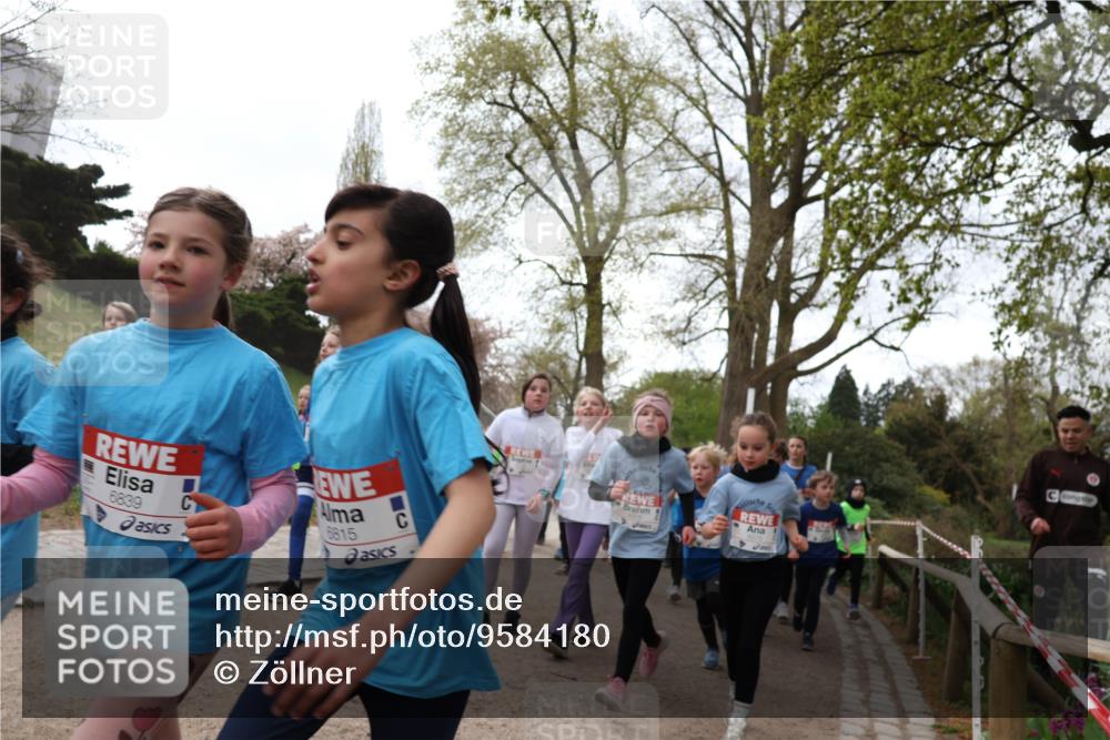 25.04.2026 - Das Zehntel Zöllner http://msf.ph/oto/9584180 25.04.2026 10:45:54 Laufen 6839, 6815 meine-sportfotos.de