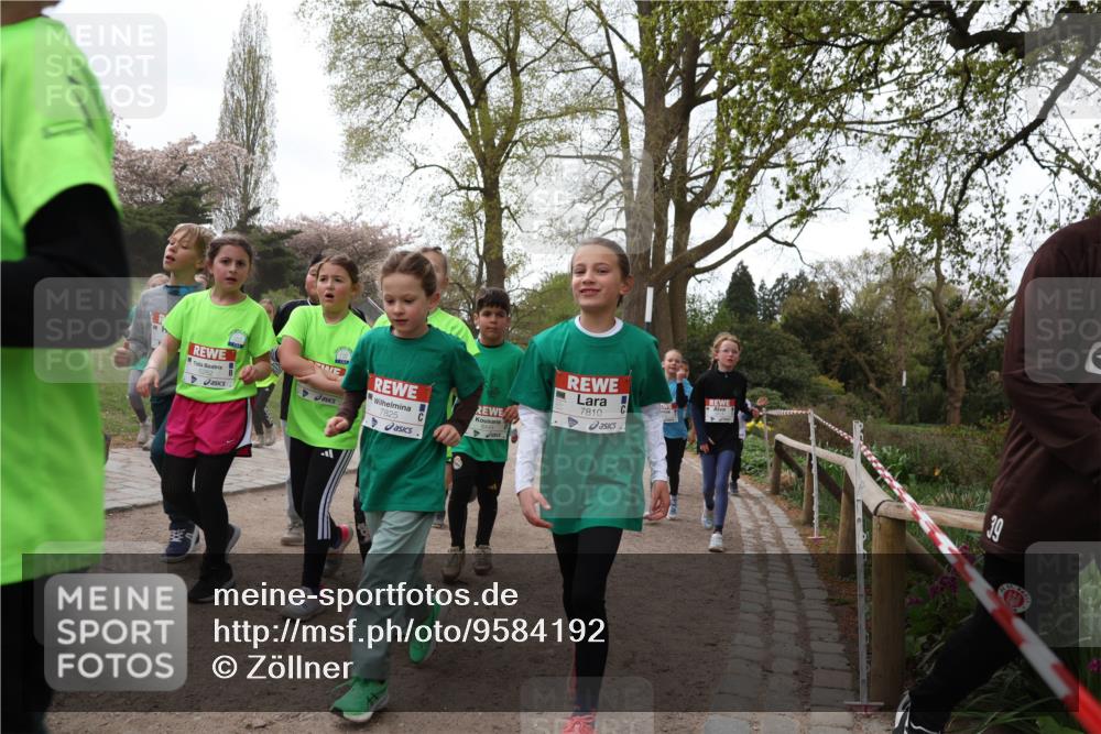 25.04.2026 - Das Zehntel Zöllner http://msf.ph/oto/9584192 25.04.2026 10:46:00 Laufen 7810, 7825 meine-sportfotos.de