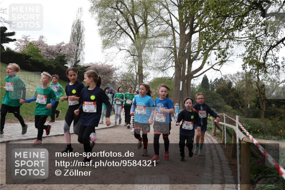 25.04.2026 - Das Zehntel Zöllner http://msf.ph/oto/9584321 25.04.2026 10:46:25 Laufen 10 meine-sportfotos.de