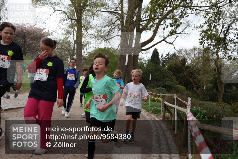 25.04.2026 - Das Zehntel Zöllner http://msf.ph/oto/9584380 25.04.2026 10:46:33 Laufen 65, 6739, 5962, 2, 047630347853 meine-sportfotos.de