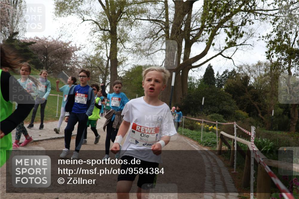 25.04.2026 - Das Zehntel Zöllner http://msf.ph/oto/9584384 25.04.2026 10:46:34 Laufen 5045 meine-sportfotos.de