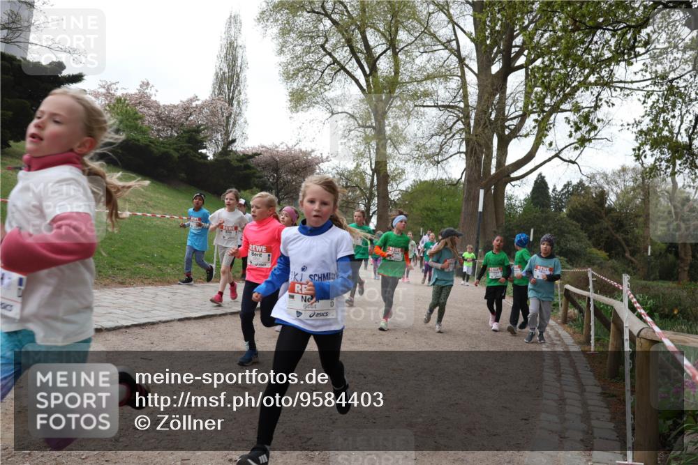 25.04.2026 - Das Zehntel Zöllner http://msf.ph/oto/9584403 25.04.2026 10:46:45 Laufen 6444 meine-sportfotos.de