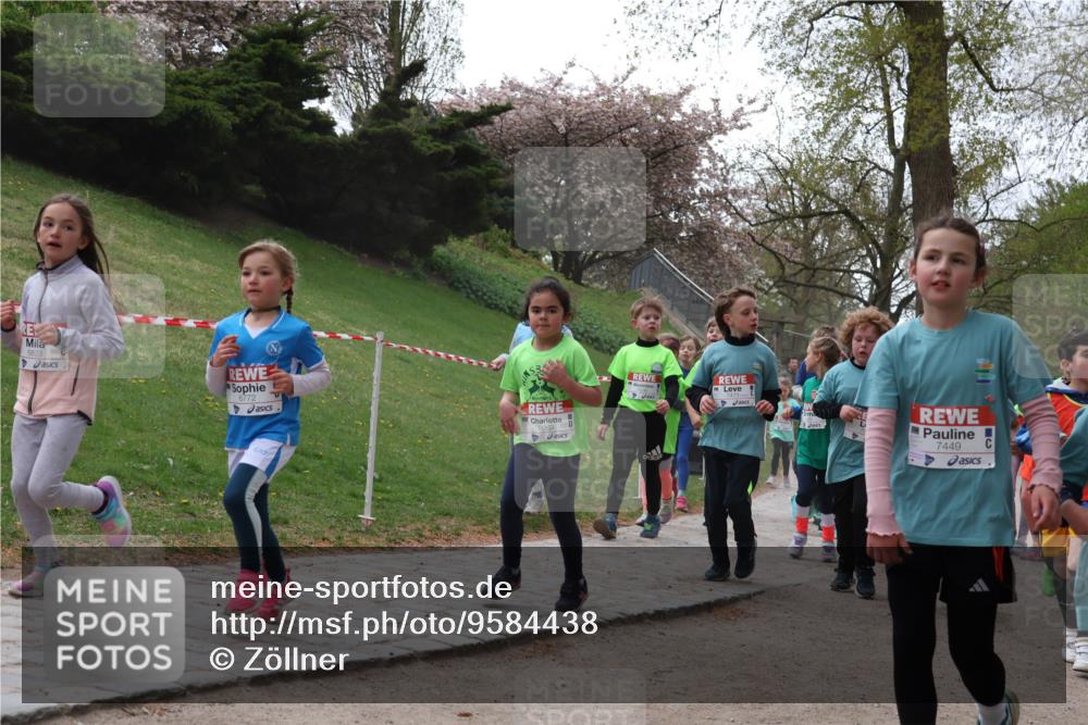 25.04.2026 - Das Zehntel Zöllner http://msf.ph/oto/9584438 25.04.2026 10:47:13 Laufen 6823, 6772, 8069, 7449 meine-sportfotos.de