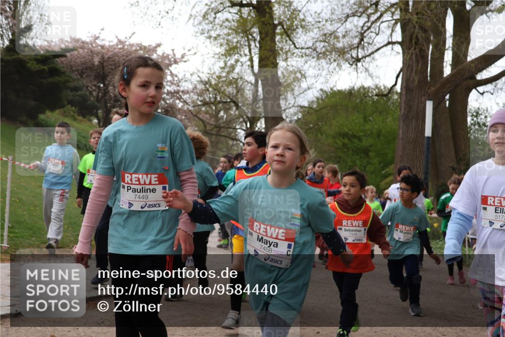 25.04.2026 - Das Zehntel Zöllner http://msf.ph/oto/9584440 25.04.2026 10:47:14 Laufen 7449, 7458, 7348, 5172 meine-sportfotos.de