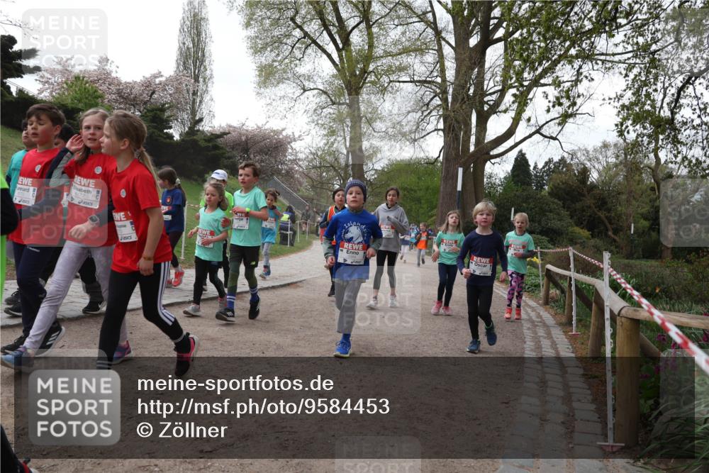 25.04.2026 - Das Zehntel Zöllner http://msf.ph/oto/9584453 25.04.2026 10:47:21 Laufen 6172 meine-sportfotos.de