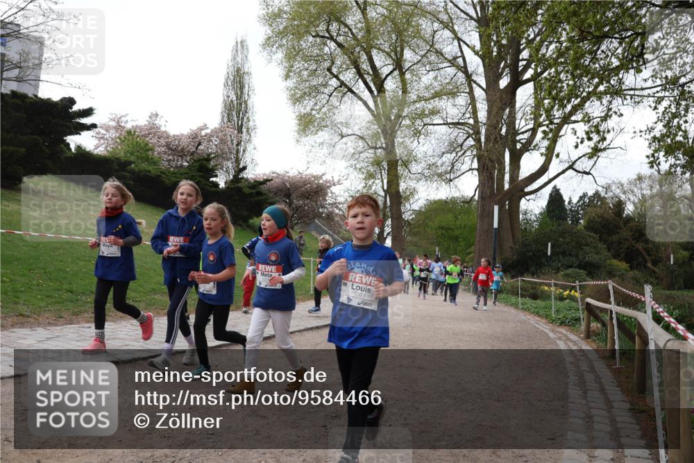25.04.2026 - Das Zehntel Zöllner http://msf.ph/oto/9584466 25.04.2026 10:47:28 Laufen 5974 meine-sportfotos.de