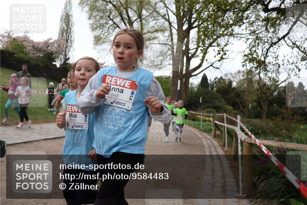 25.04.2026 - Das Zehntel Zöllner http://msf.ph/oto/9584483 25.04.2026 10:47:41 Laufen 7650, 9, 7648 meine-sportfotos.de