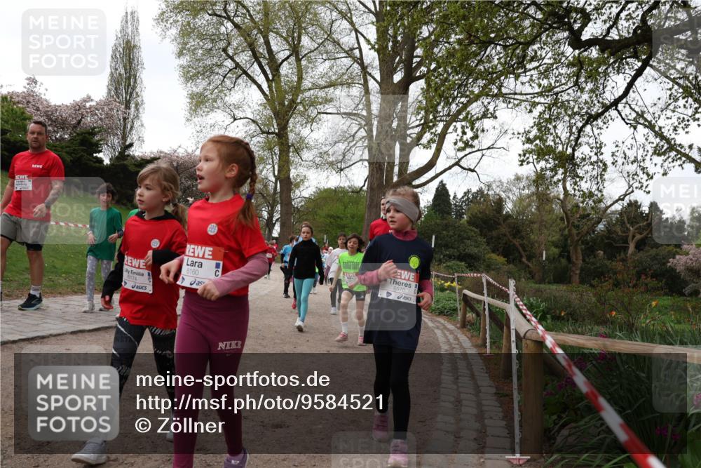 25.04.2026 - Das Zehntel Zöllner http://msf.ph/oto/9584521 25.04.2026 10:48:10 Laufen 6174, 6160, 6570 meine-sportfotos.de